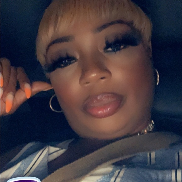 Eyelashes - Picture 6 of 7